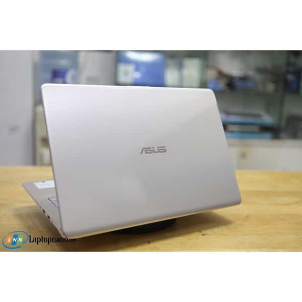 Asus VivoBook S530UA-BQ100T i5-8250U | 4G DDR4 | HDD 1Tb | 15.6" IPS-FHD | Đèn Phím | Máy Mỏng Đẹp - Nhuyên Tem Zin