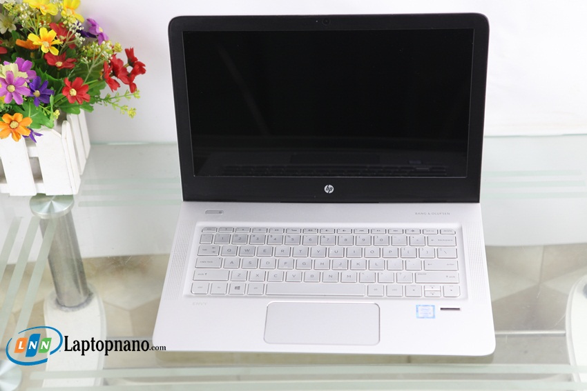 HP Envy NoteBook 13-d044TU