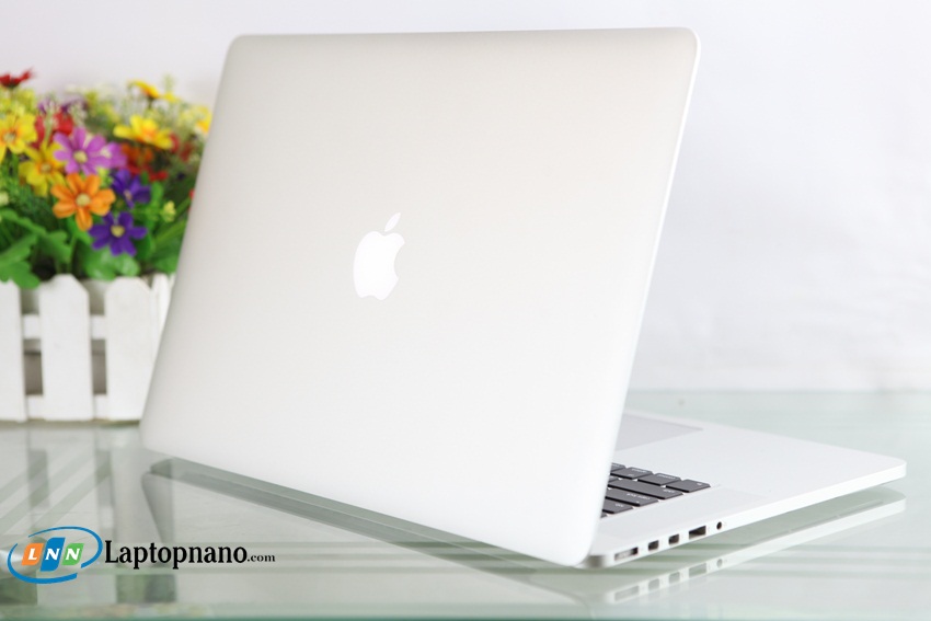 MacBook Pro Retina MC975-5