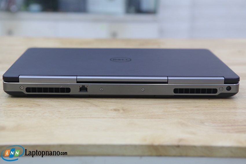 Laptop Dell Precision 7510 Core i7-6820HQ hiệu năng cực khủng