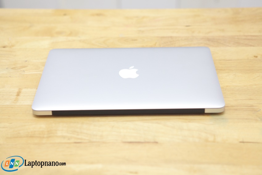 Macbook Air 2017 MQD32-6