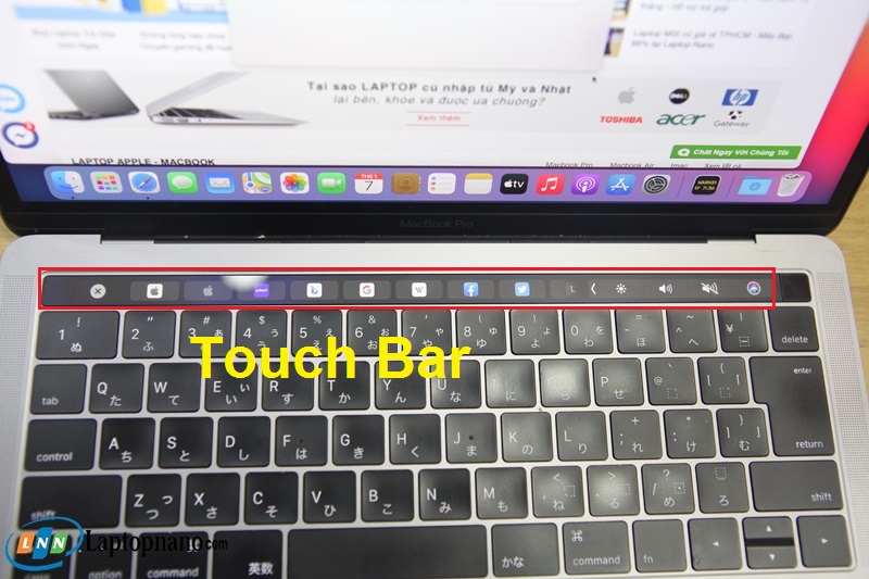 macbook-pro-13-inch-retina-2016-mlh12-gray-6