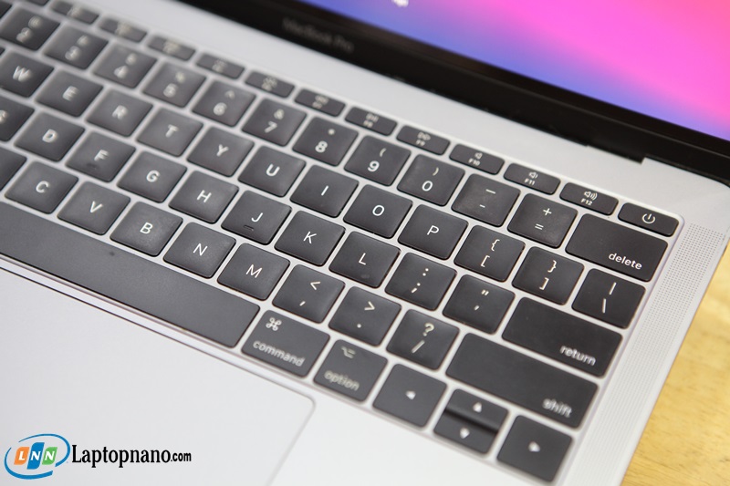 Bàn phím MacBook Pro 13 inch Retina 2017 MPXQ2 dạng cánh bướm