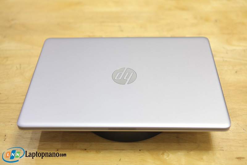 HP 240 G8 i5 1135G7-1