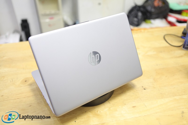 HP 240 G8 i5 1135G7-10