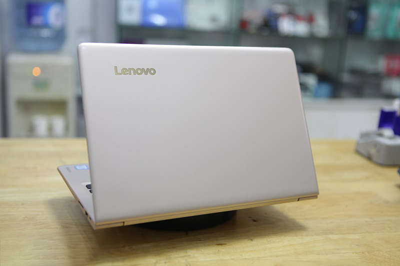 Lenovo Ideapad 710S-13IKB Core I7 7500U~