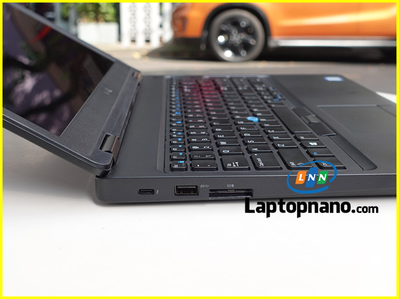 Cổng kết Dell Precision 3530 nối đa dạng 1