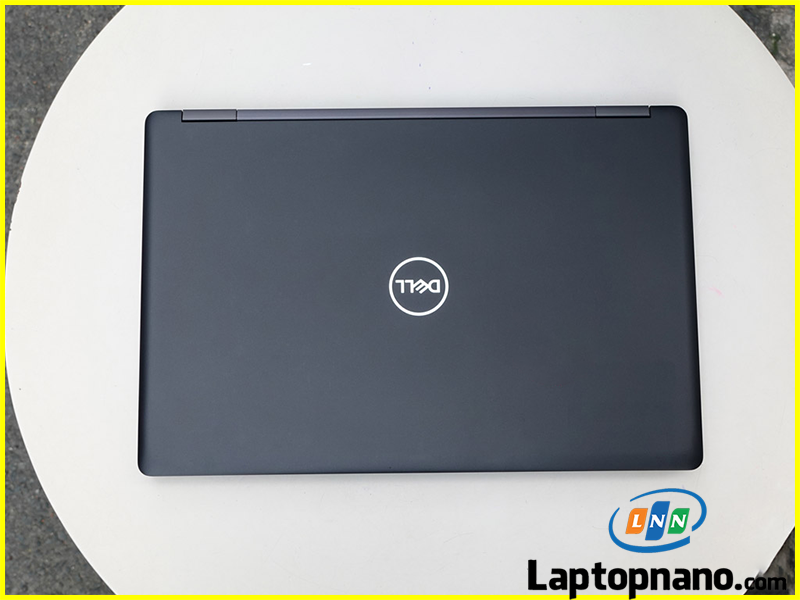 Dell Precision 3530 có bộ nhớ RAM lớn