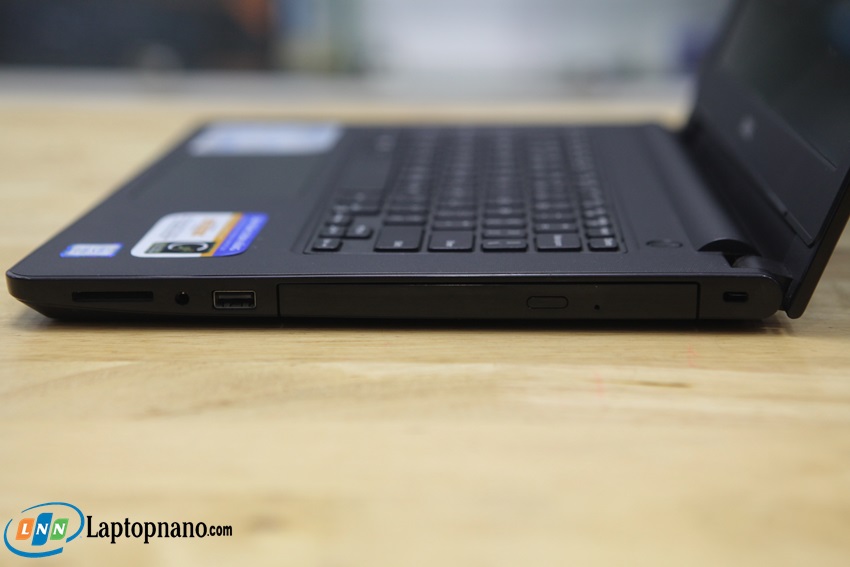 Dell Inspiron 14 3467 core i3 trang bị đầy đủ kết nối 