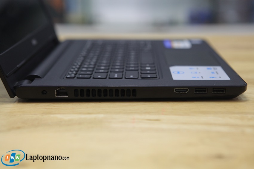 Dell Inspiron 14 3467 core i3 trang bị đầy đủ kết nối 