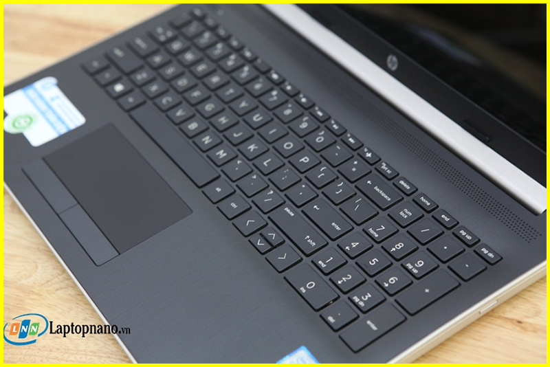 Laptop HP 15-da0035TX Core i7-8550U bàn phím và touchpad