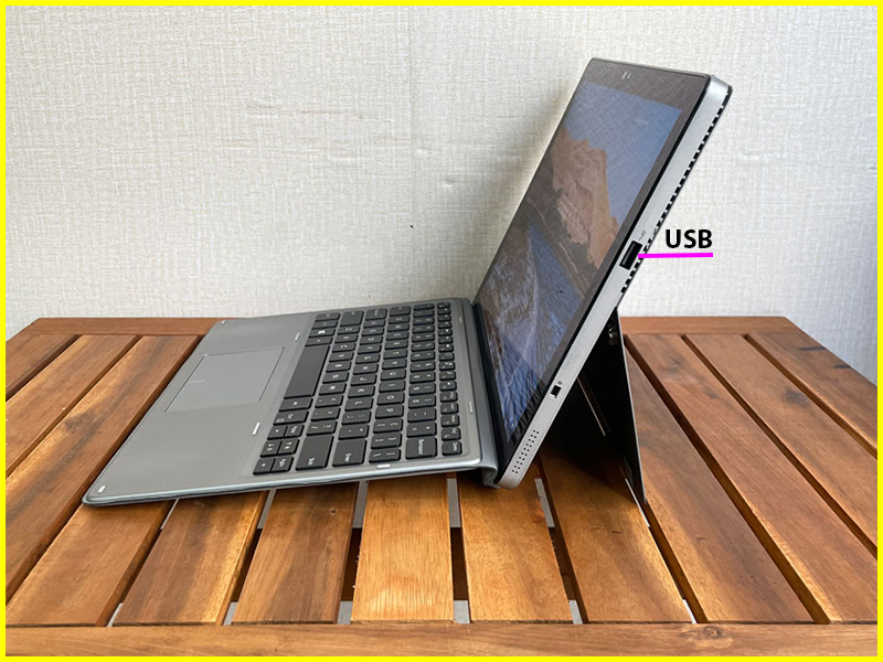 Laptop Dell Latitude 7200 2 in 1 Core i7-8665U trang bị cổng kết nối hiện đại