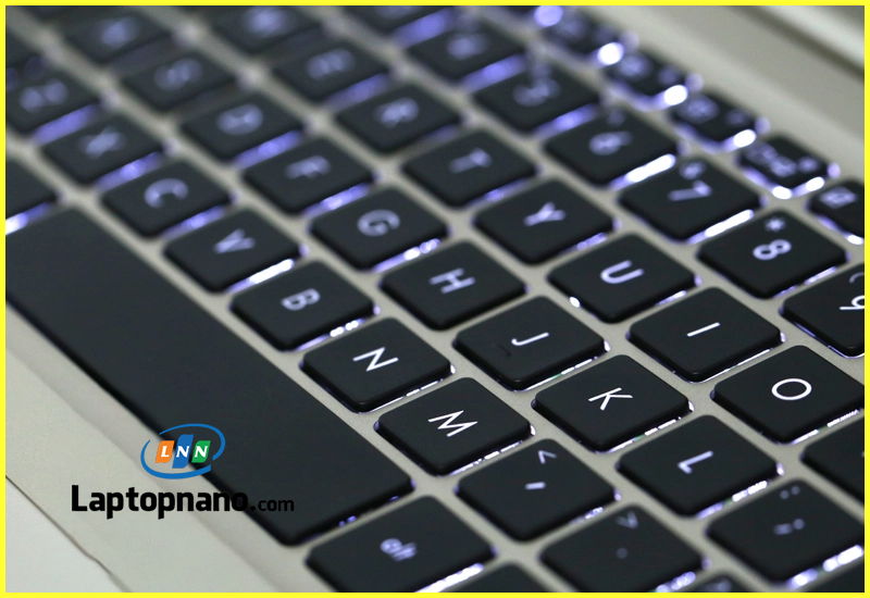 Laptop Asus S510UQ-BQ321T Core i5-7200U trang bị đèn phím tiện lợi