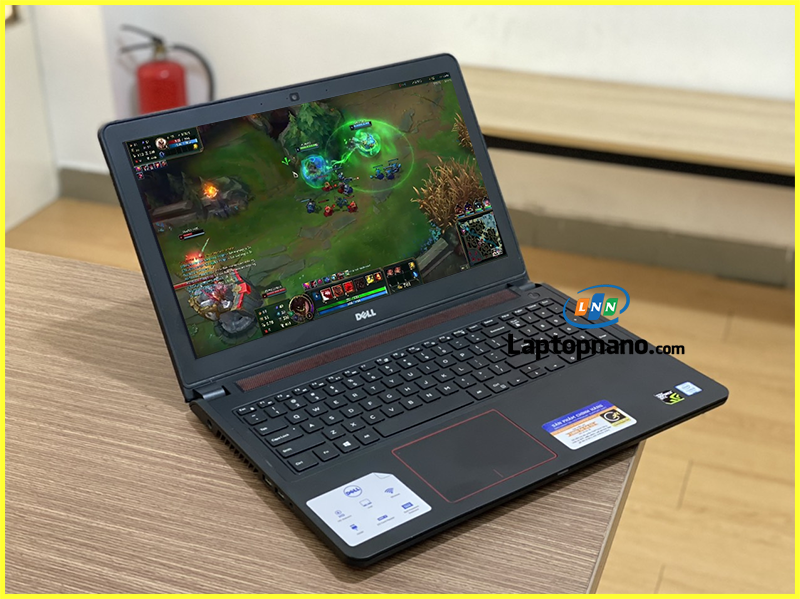Laptop Dell Inspiron 7559 Gaming i5-6300HQ trang bị hiệu năng mạnh mẽ