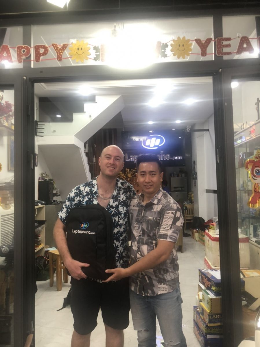 Mua Macbook Pro 13 inch Retina 2017 MPXQ2 Gray Core i5-7360U Cũ Ở Đâu Uy Tín Tại TPHCM?