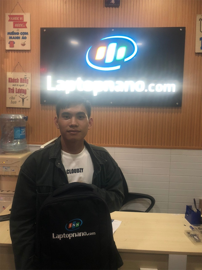 Mua Laptop Dell Precision 7720 Core i7-7820HQ cũ ở đâu uy tín tại TPHCM?