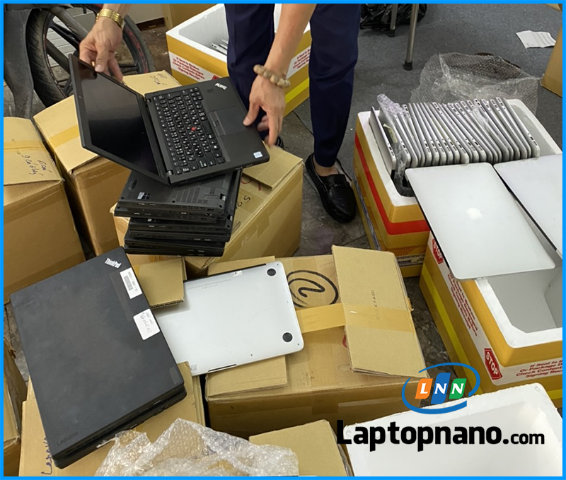 Kiểm Tra laptop và Thanh Toán