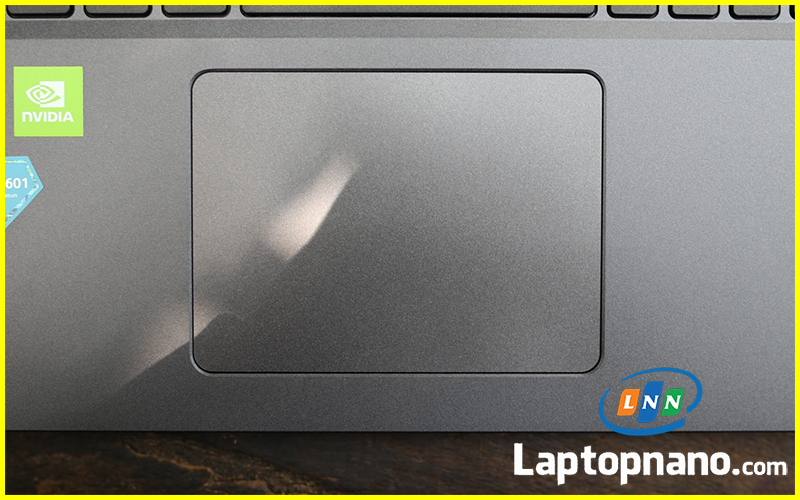 Laptop Acer Aspire A315 57G 524Z Core i5-1035G1 trang bị Touchpad mượt mà chính xác