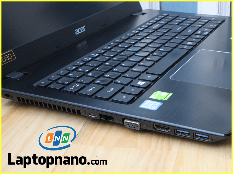 Laptop Acer Aspire F5-573G Core i5-7200U trang bị Cổng kết nối đa dạng