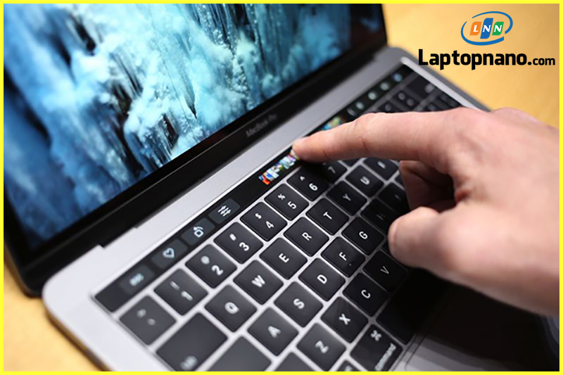 MacBook Pro 13-inch 2016 Touch Bar Core I7-6567U trang bị Touch Bar và Touch ID Công nghệ đột phá, đẳng cấp
