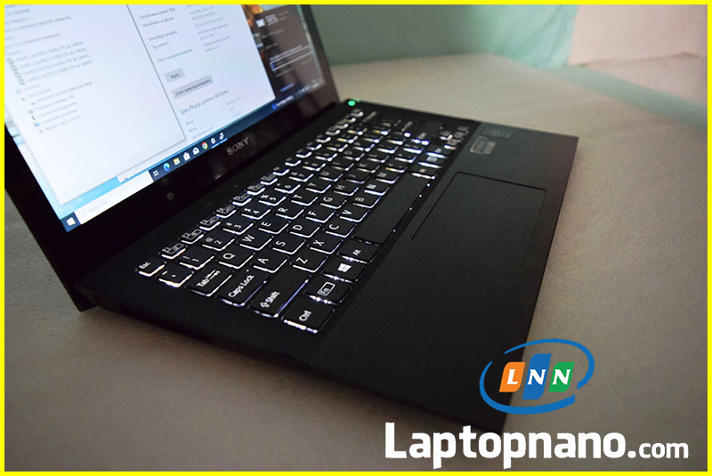 Laptop Sony Vaio VJPG13C11N Core i5-1035G1 trang bị Trang bị đèn Led phím tiện lợi