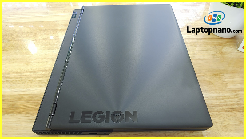 Laptop Lenovo Legion Y540-15IRH-PG0 Core i7-9750H Thiết kế hiện đại và đậm chất gaming
