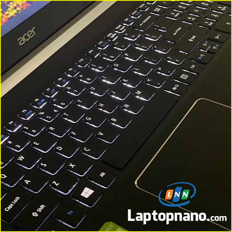 Laptop Acer Aspire 5 A515-51G-50NJ Core i5-8250U trang bị Đèn led phím và bàn phím Full Size tiện lợi