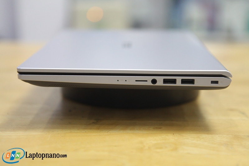 Màn hình 14 inch Full HD – Hiển thị sắc nét Màn hình 14 inch Full HD – Hiển thị sắc nét cổng kết nối đa dạng 7