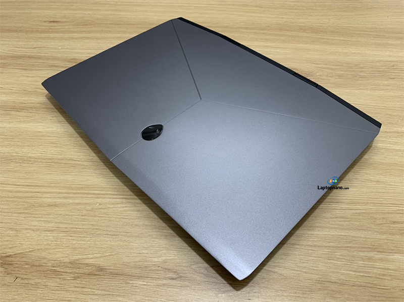Laptop Dell Alienware M15 R1 Core i7 8750H 2