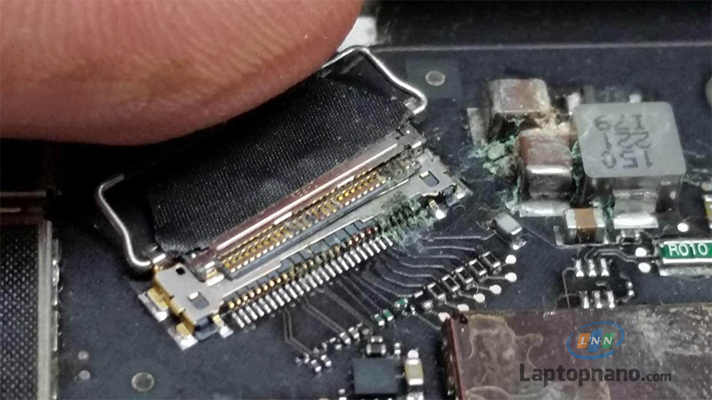 Mainboard hoặc chip điều khiển macbook lỗi