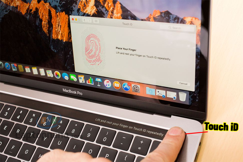 MacBook Pro 2017 13-inch TouchBar MPXX2/MPXV2 Core i5 11