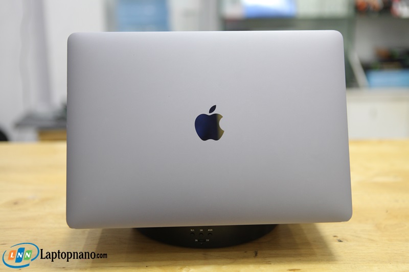 MacBook Pro 2017 13-inch TouchBar MPXX2/MPXV2 Core i5 9