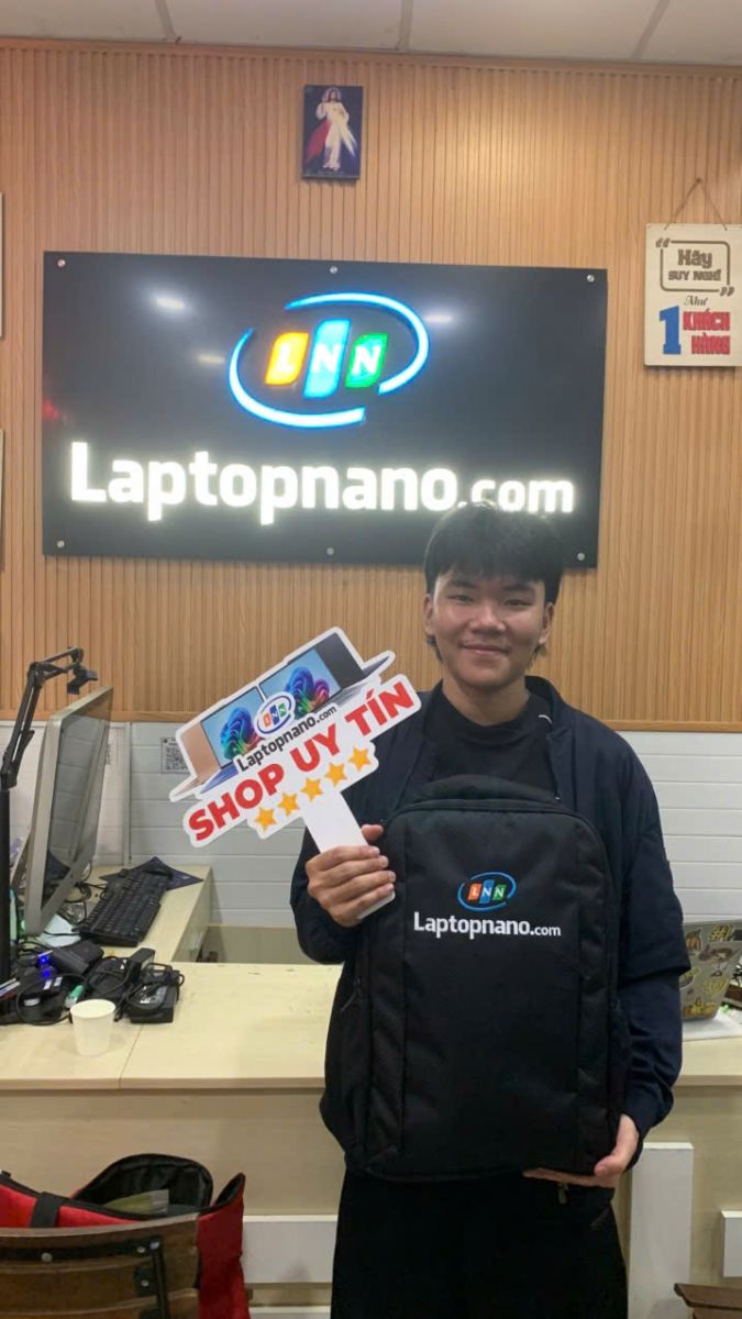 mua laptop cũ ở đâu uy tín