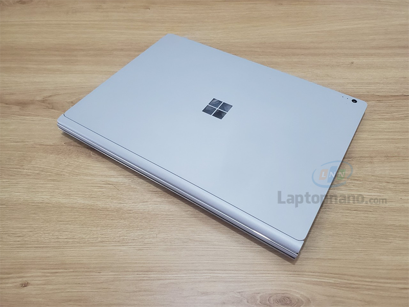 Microsoft Surface Book 2 13.5 inch intel Core I7 8650U 2