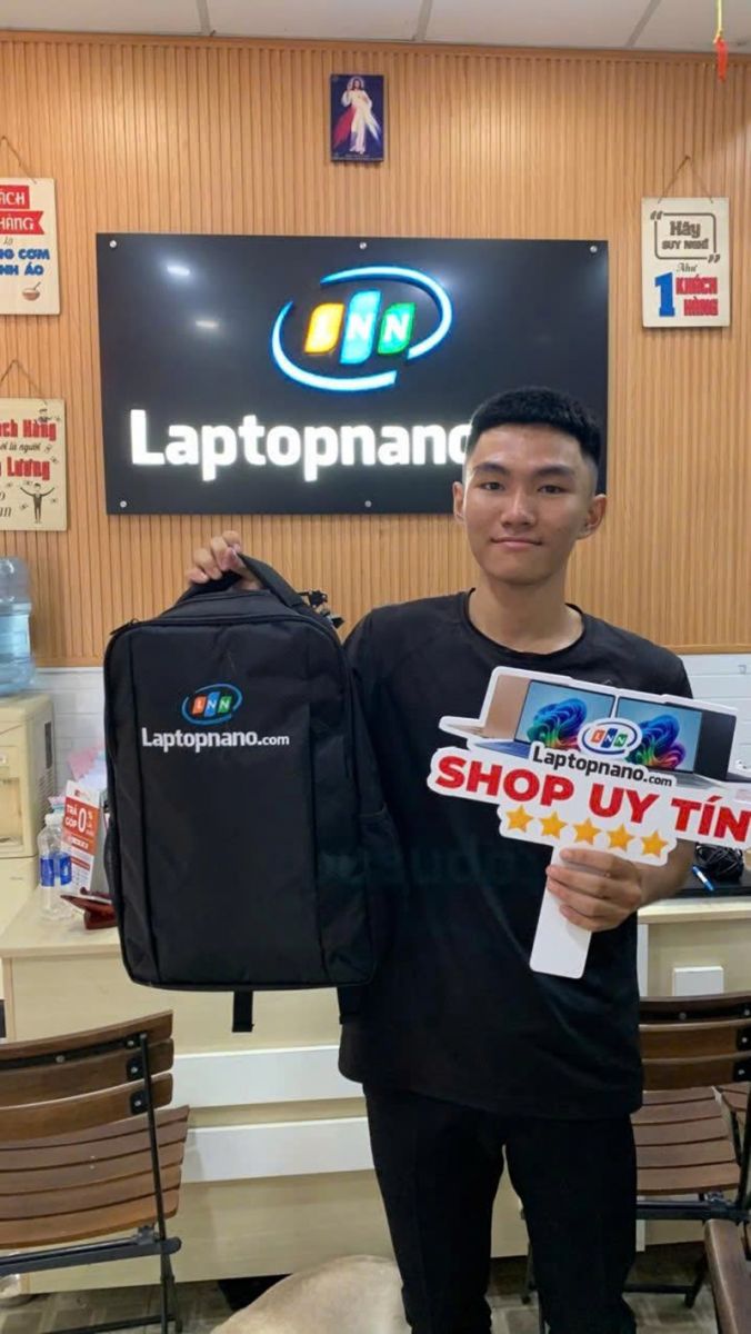 Mua macbook cũ ở đâu uy tín?